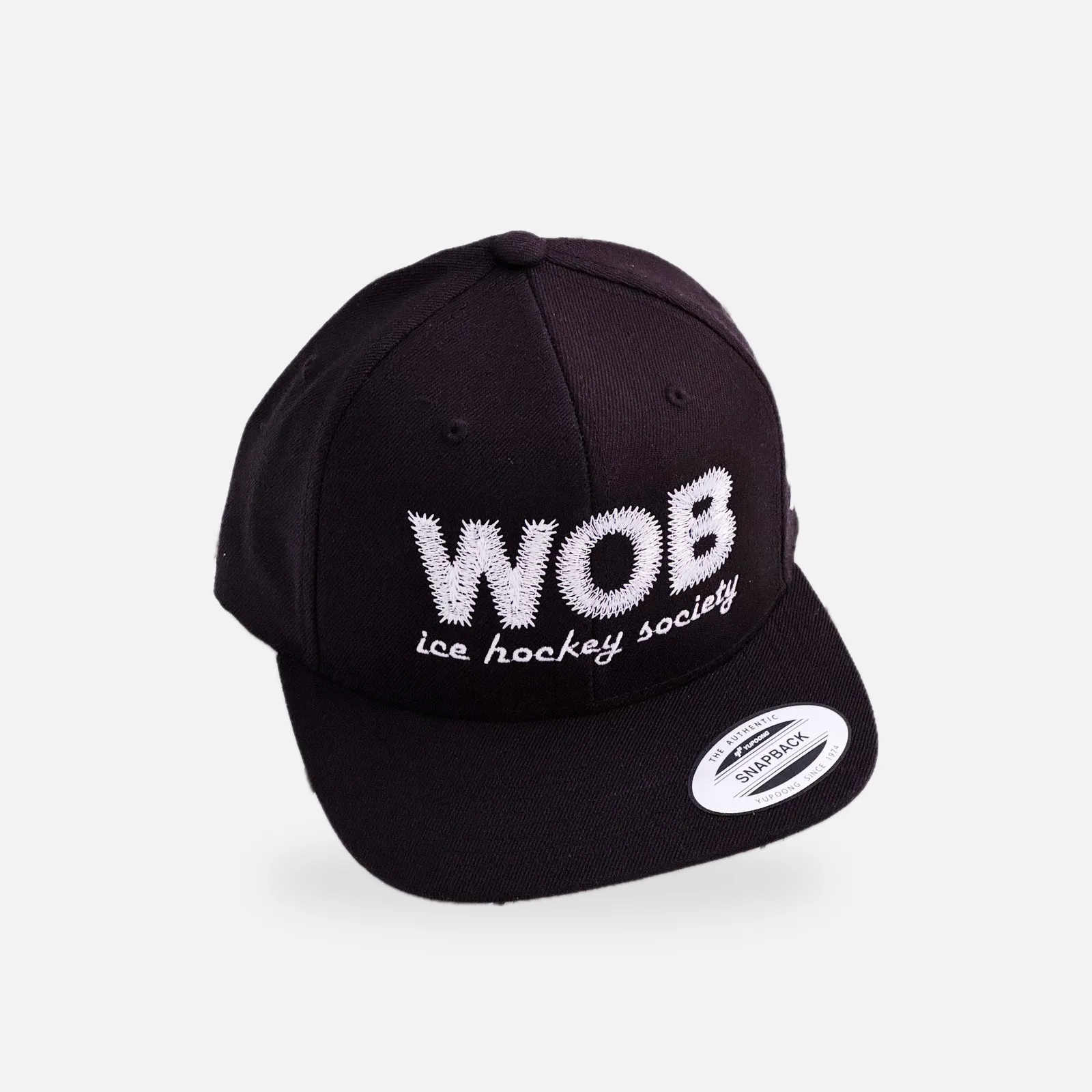 WOB Snapback "Ice hockey society", Studioansicht